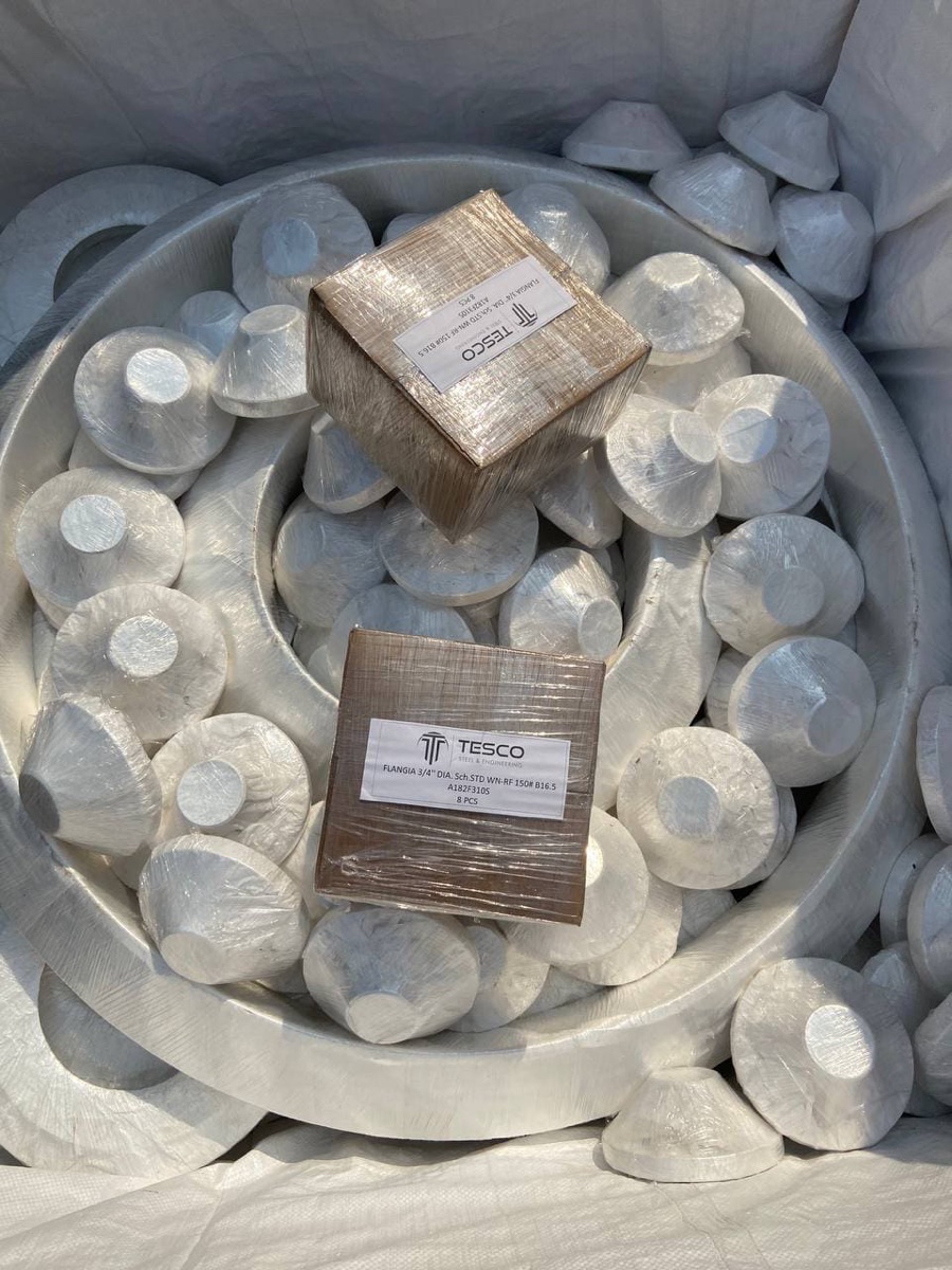 Tesco ASTM A182 F310S weld neck flanges 150# ASME B16.5 individually wrapped and export packed in cartons