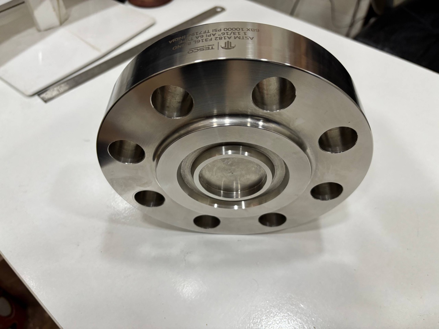 Tesco marked ASTM A182 F316L blind ring joint flange API 6A Type 6BX 10,000 psi with machined ring groove