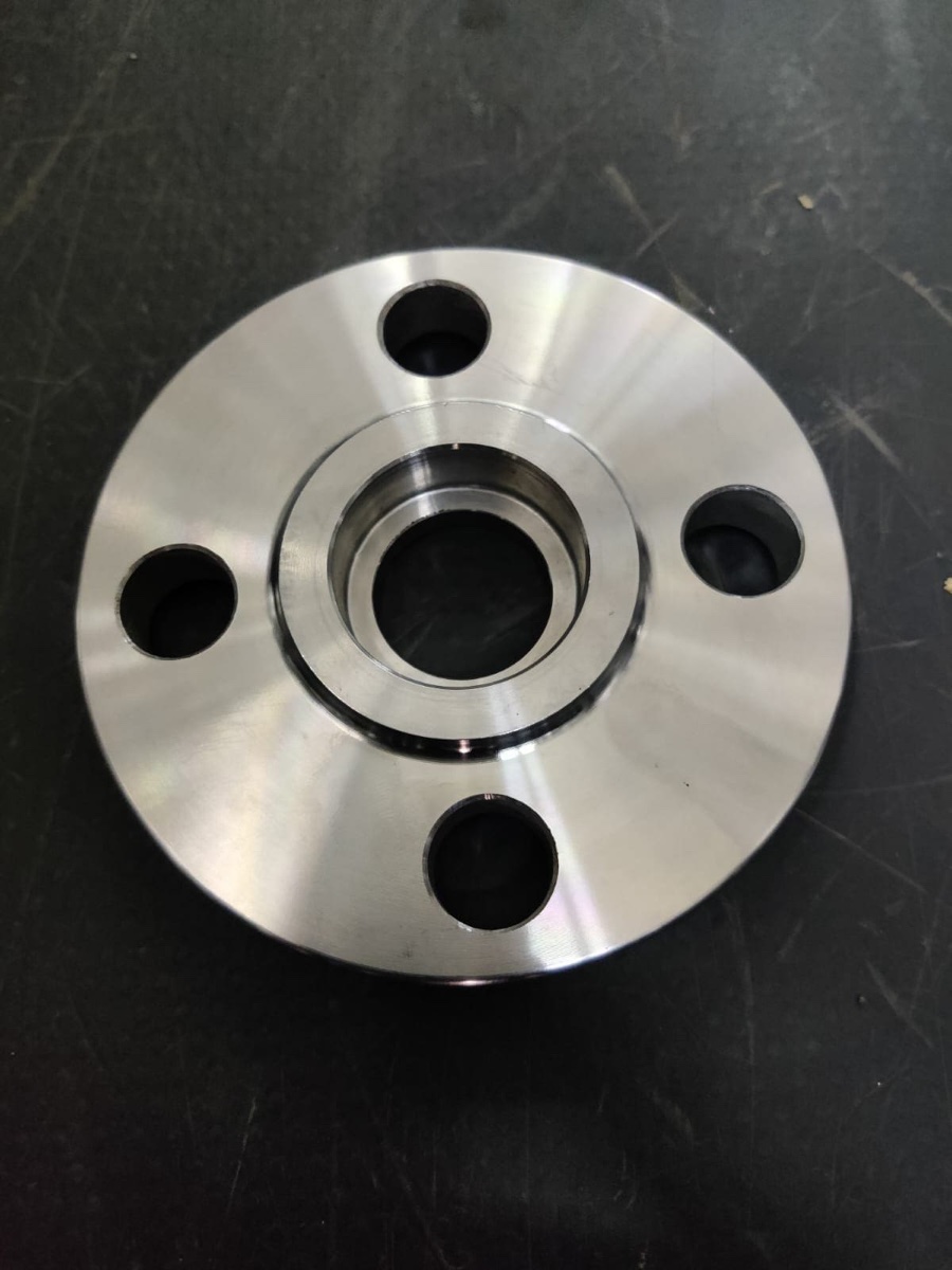 Stainless steel socket weld flange with machined socket counterbore at our works